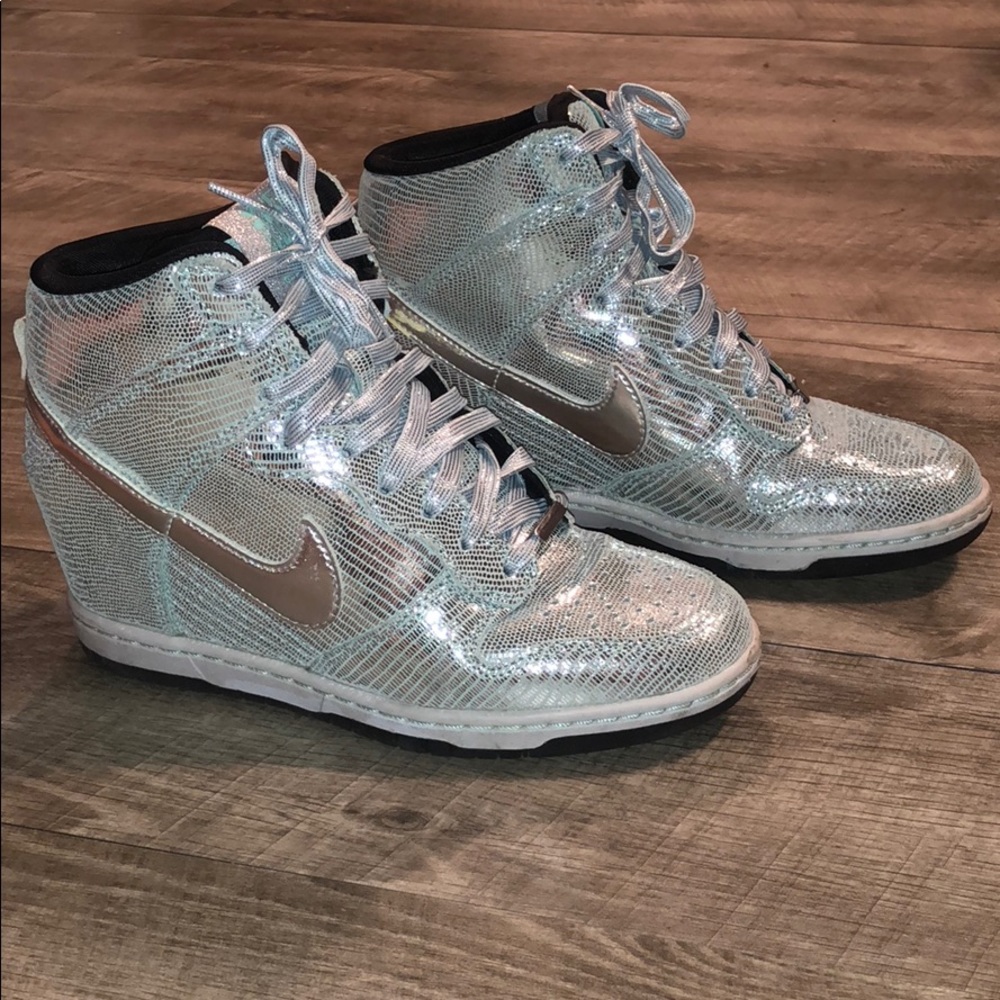 Nike Womens Dunk Sky Hi Metallic Silver Green